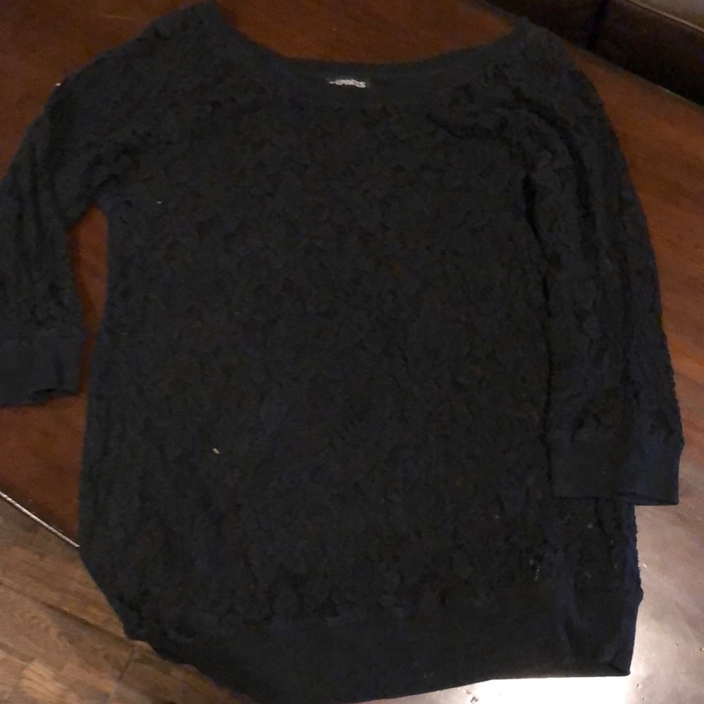 Express lace shirt 3/4 length sleeve size m